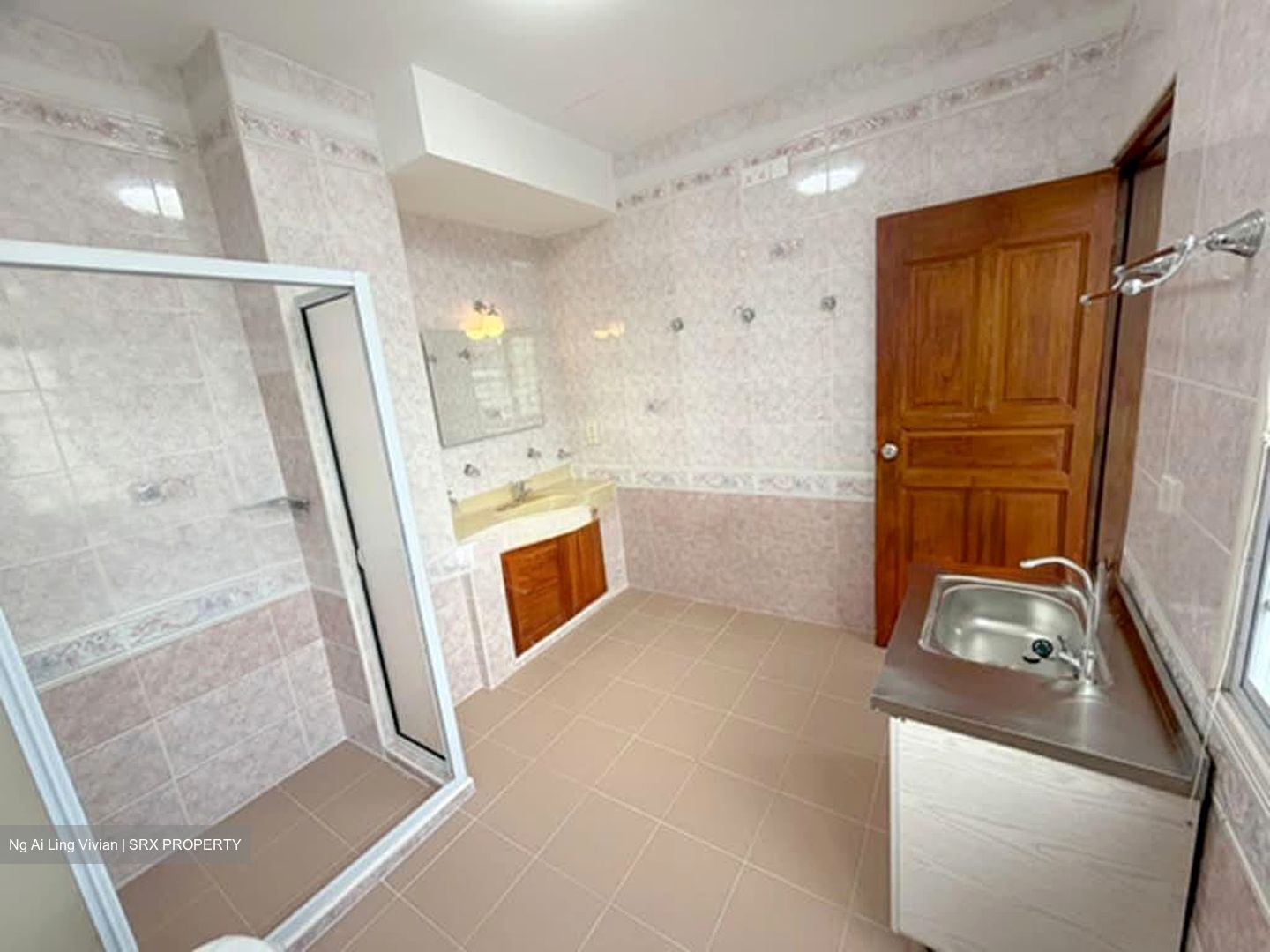 Lloyd Court (D9), Apartment #534673581